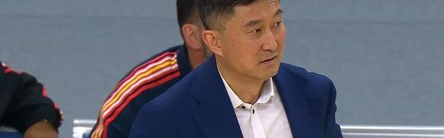 真人视讯百家乐官网-广东遭豪门3杀，杜锋无奈，双外援尽力，他仨凑合，他俩拖了后腿