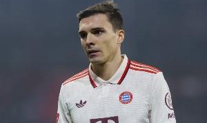 法尔克：西汉姆询问了帕利尼亚的情况，拜仁已准备好听取报价